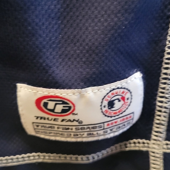 Cleveland Indians Wahoo V Neck True Fan Shirt Size Medium - Picture 4 of 6